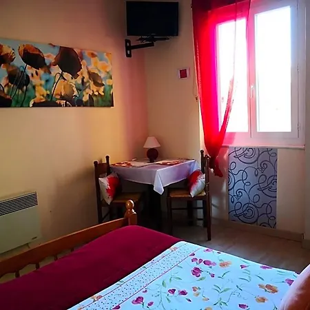 Hotel ô Fil De L'ô 2*